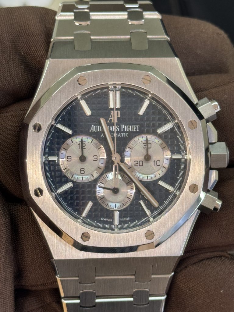 Audemars Piguet Royal Oak Chronograph 41mm 1
