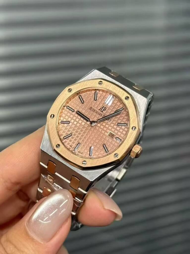 Audemars Piguet Royal Oak Lady 1